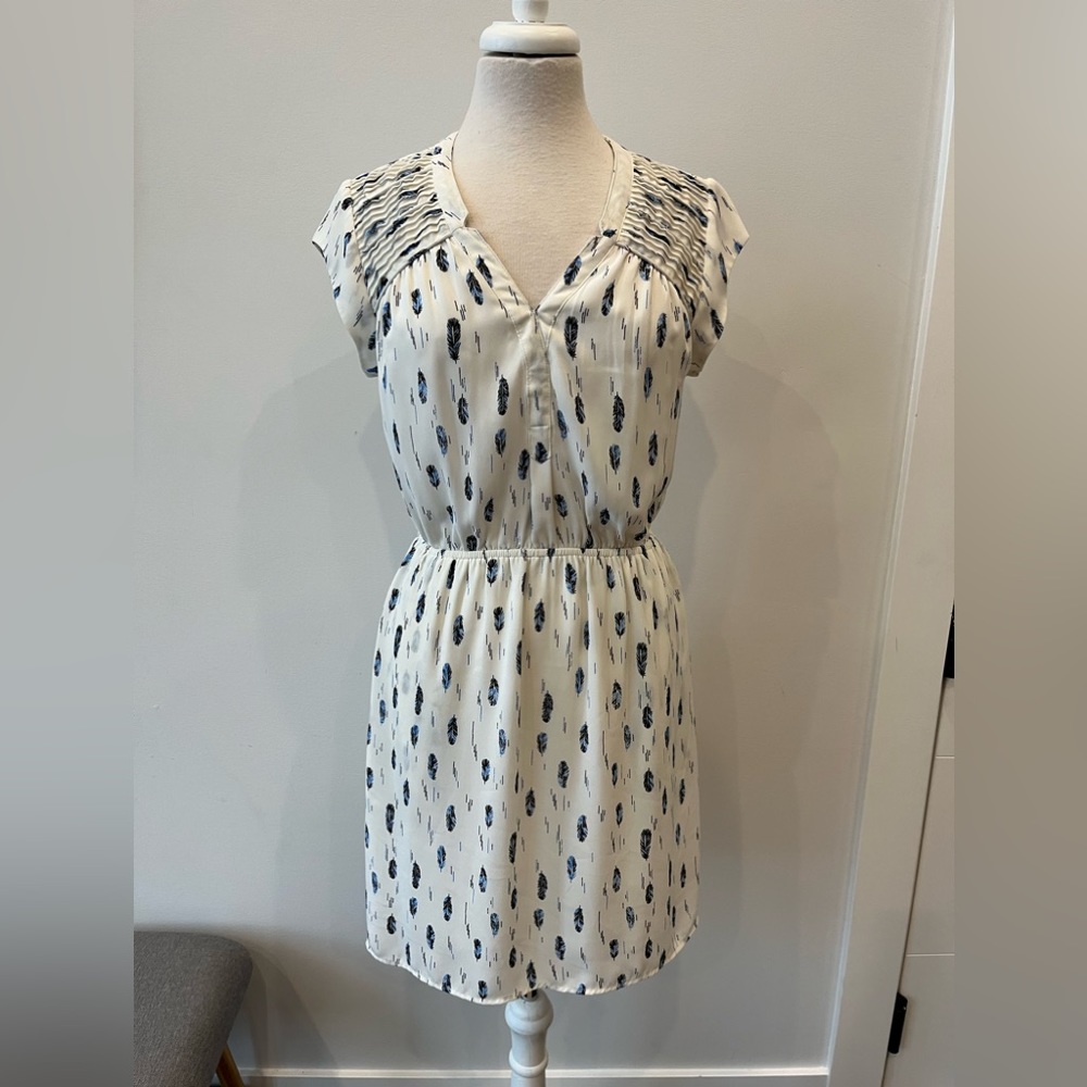 DR2 White Patterned Dress - Small